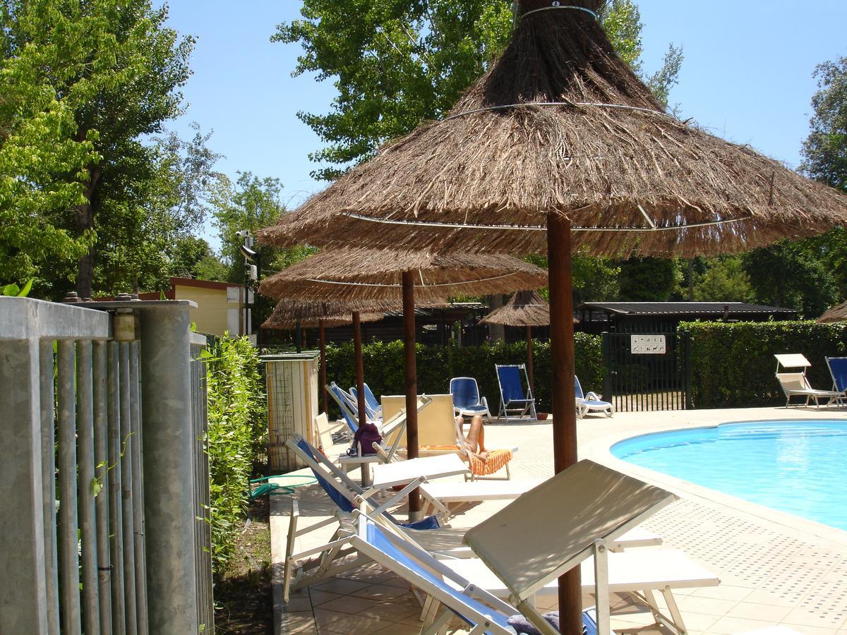 Brevar - Toscane Hotel Torre del Lago Puccini Exterior foto